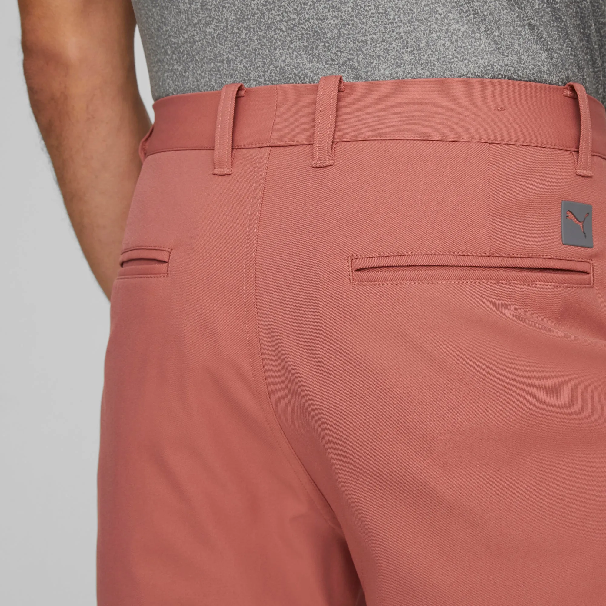 Dealer 8" Golf Shorts