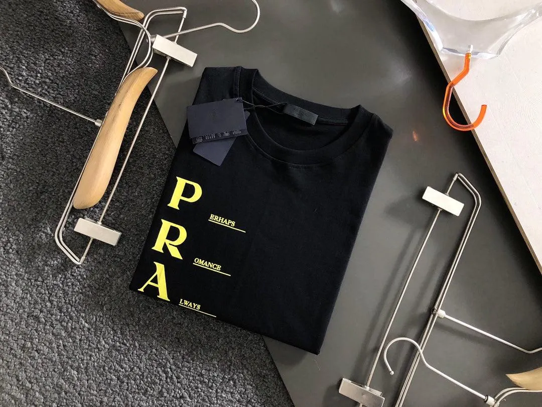 Prada 'P.R.A.D.A'